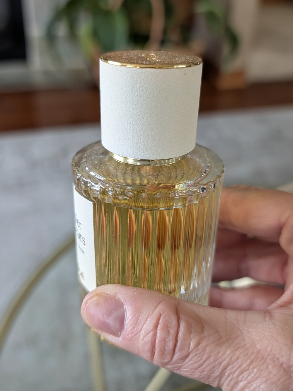 Chloé Atelier des Fleurs Cedrus Intense - Amber and Cream Bottle 1.6 Ounces - Picture 6 of 6